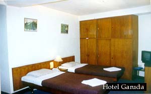 tar_pic1.jpg (15672 bytes)